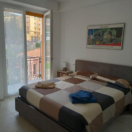 Appartamento Pleiadi Finale Ligure Esterno foto